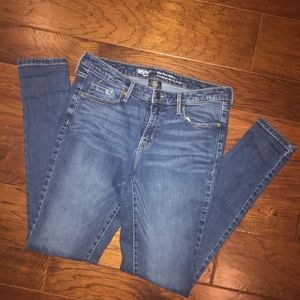 MOSSIMO Mid-Rise Skinny Jean Size 10 Long